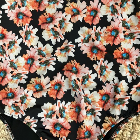 NWOT Nordstrom Leith floral print one piece bathing swim suit flower - Picture 4 of 8